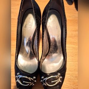 Guess stiletto